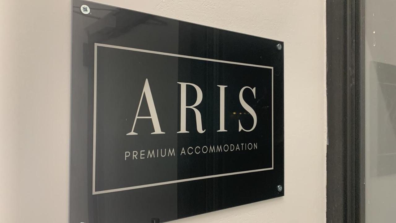 Aris Neos Kosmos Apartment Athens Ngoại thất bức ảnh